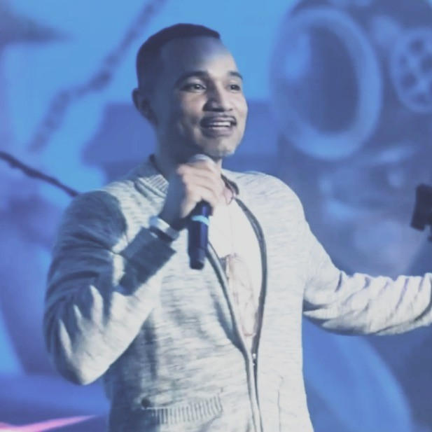 Lloyd Ball speaking at an event